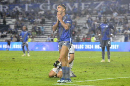 Alexander González, jugador de Emelec, no estará ante Liga de Quito