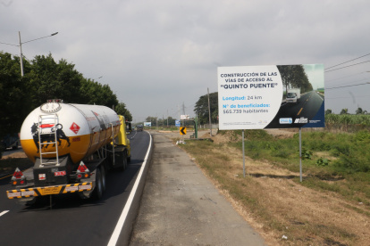 La construcción del Quinto Puente, según alegan los transportistas, ha sido esperada por años. Para los especialistas en movilidad, la obra dará un respiro al tránsito de Guayaquil.