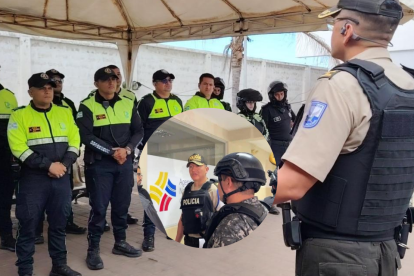 La Policía Nacional ya controla puntos estratégicos de Manta como parte de la intervención en la Empresa Pública de Movilidad.