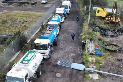 Este 13 de julio de 2025, 60 tanqueros distribuyen agua en el sur de Quito.