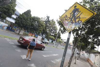 En la Selva Alegre y D. Espinar no se renovó la señalética horizontal ni vertical. El colegio Gran Colombia tiene jornada matutina y vespertina.