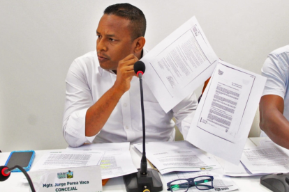 Concejales de Esmeraldas piden cancelar las fiestas e invertir el dinero en obras