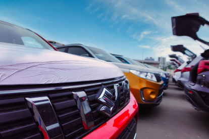 El automóvil Suzuki Swift es uno de los modelos más vendidos en el segmento de híbridos.