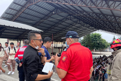 Autoridades de control asistieron a las instituciones.