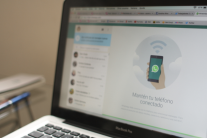 WhatsApp Web permite gestionar dos cuentas distintas en una misma computadora utilizando navegadores diferentes o el modo incógnito