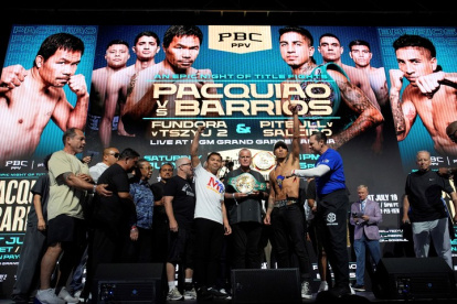 Manny Pacquiao y Mario Barrios se enfrentan por el título de peso welter