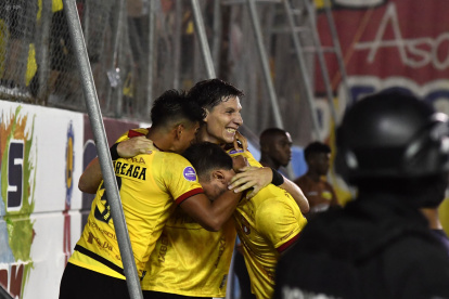 La celebración de Gastón Campi en el Jocay de Manta.