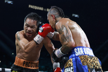 Manny Paquiao y Mario Barrios pelearon el en MGM de Las Vegas por el cinturón peso welter.