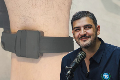 Aquiles Álvarez se refiere a su grillete colocado.