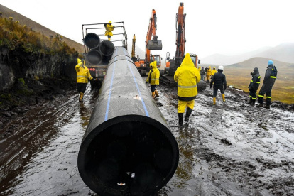 Según Pabel Muñoz, hay un desfase de 20 horas en los trabajos en el sistema la Mica, en el Antisana.