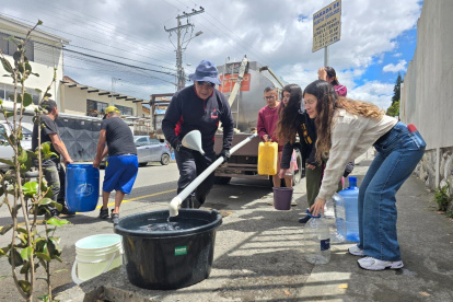Los barrios del sur continuarán sin agua debido a que los trabajos de reparación en el sistema Mica Quito-Sur sufrieron retrasos por las extremas condiciones climáticas.