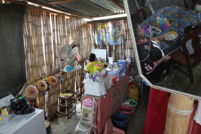 La pobreza extrema se redujo al 8,5 %, la tasa más baja registrada desde 2018, según el INEC.