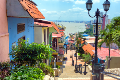 Guayaquileños comparten sus miedos y planes para el feriado de julio.
