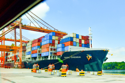 La naviera  Cosco Shipping llegan al detino asiático en 27 días al usar su nueva ruta vía Chancay, en Perú.