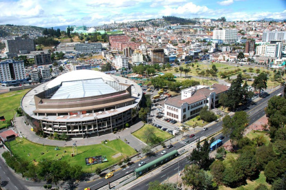 Rechazo a la fusión del Ministerio de Cultura con Educación: Casa de la Cultura alerta retroceso histórico.