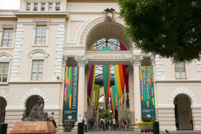 Universidad de las Artes subraya la necesidad de fortalecer, y no debilitar, los pilares de la educación superior y la cultura
