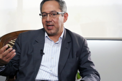 Augusto Espinosa, exministro de Educación, opinó sobre la fusión de esa cartera con Senescyt y las de Educación y Cultura.