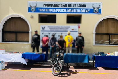Siete capturados, armas y objetos incautados en el operativo “Apolo 4” ejecutado en Quito