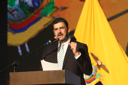 El alcalde Aquiles Álvarez durante la sesión solemne por los 490 años de Guayaquil, donde pronunció un discurso cargado de críticas al Gobierno.