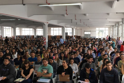 Hay una sombra de sospecha sobre los resultados del Examen Único de Residencias Médicas, pues entre los puntajes más altos están ecuatorianos.