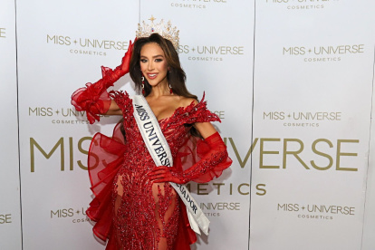 Nadia Mejía Web tiene 29 años.