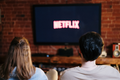 Netflix ofrece una semana de estrenos que combina emoción, humor y suspenso.