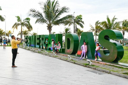 La ciudad de Esmeraldas conmemora los 205 años de independencia a través de programa “Vive Paz 2025”,