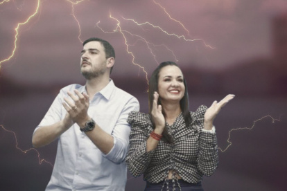 Los políticos son, en teoría, aliados por el mismo partido que los llevó al poder.