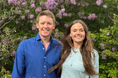 Hugh Grosvenor, duque de Westminster, y Olivia Hansen contrajeron matrimonio en junio de 2025. Poco más de un año después, son padres.