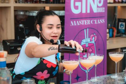 Bartenders de Ecuador y Latinoamérica se dan cita en el Parque Histórico para celebrar la creatividad, técnica y evolución de la coctelería en el Rum & Gin Congress 2025.