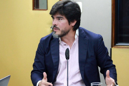 Las acciones del Gobierno y de quienes llevan adelante el concurso hacen estimar que José De La Gasca renunció al Ministerio de Gobierno para ser fiscal general del Estado.