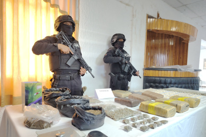 Las evidencias fueron mostradas durante la rueda de prensa que se realizo en el comando de Policía.