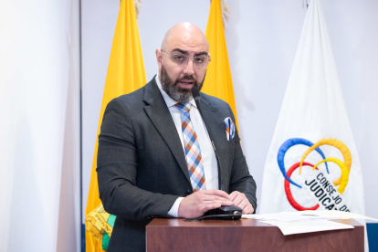 Mario Godoy, presidente de la Judicatura, llamó a un pleno extraordinario para tratar el caso Fabara pocas horas antes de que prescriba.