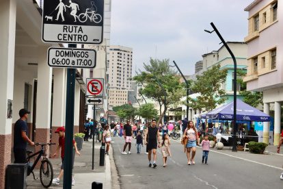 La Ruta Centro permite que las familias caminen por la ciudad.