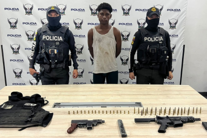 El detenido fue presentado por la Policía y luego puesto a órdenes de las autoridades judiciales.