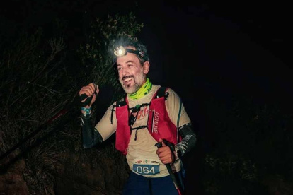 Bernardo Jácome tenía 50 años cuando disputaba los 50 km de la exigente carrera.