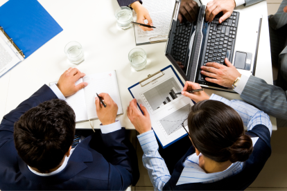 Referencial. Trabajo en instituciones públicas.