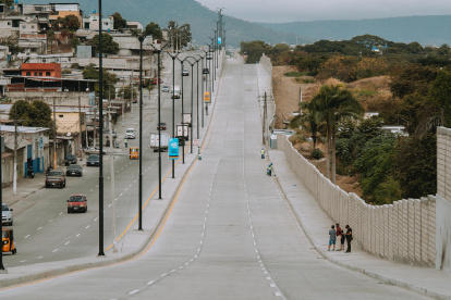 Este 4 de agosto fue finalmente inaugura esta vía que conecta a la avenida Francisco de Orellana con la vía Daule.