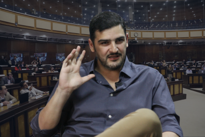 Aquiles Álvarez, alcalde de Guayaquil, criticó a la mayoría oficialista tras el rechazo a su comparecencia en el Pleno de la Asamblea.