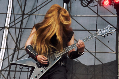 Transmetal son Lorenzo Partida, Javier Partida, Juan Partida, Irving Tena e Isabel Romero.