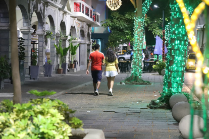 La mayoría de establecimientos ubicados en la calle Panamá cierran sus puertas luego de las 18:00.