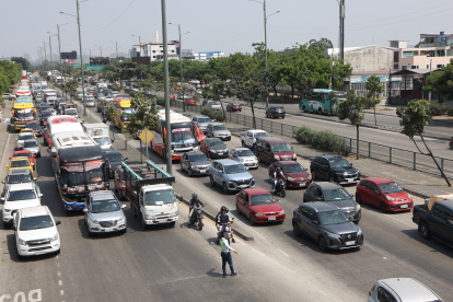 En la avenida Narcisa de Jesús, este es el panorama que se experimenta a causa de trabajos en las vías.