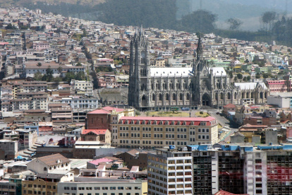 El COE Metropolitano sugirió tomar precauciones ante ráfagas de viento en Pichincha.