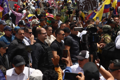Daniel Noboa se dirigió a los simpatizantes desde la Corte.