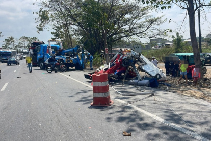 Un accidente se registró en la vía Daule - Nobol, en la provincia de Guayas, la tarde de este jueves 14 de agosto.