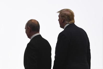 Los presidentes Vladimir Putin y Donald Trump se reúnen en la Cumbre de Alaska