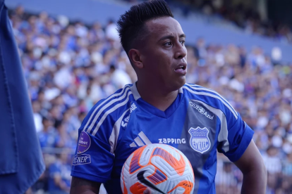 Christian Cueca estuvo lesionado dos partidos de Emelec, volvería ante Técnico Universitario.
