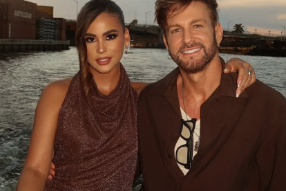 Valeria Gutiérrez con Áxel.