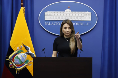 Gobierno, a través de su vocera oficial, respondió sobre la investigación Los dueños de la salud, que aborda millonarios flujos hacia clínicas y hospitales privadas.