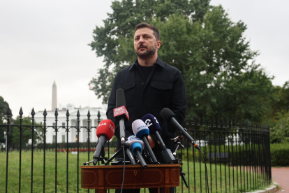 El presidente de Ucrania, Volodímir Zelenski, dio declaraciones este lunes 18 de agosto, luego de su reunión con su homólogo de Estados Unidos, Donald Trump, en Washington.